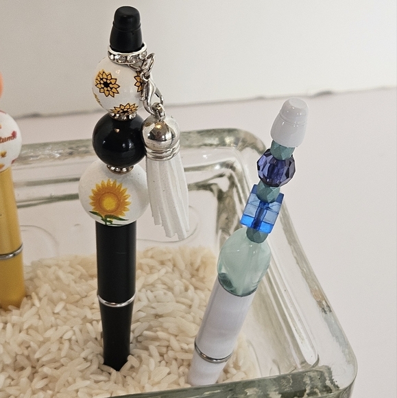 Hand Crafted Holiday Pens Beaded Set of 3 Fall Floral Sunflower Halloween Black - Picture 6 of 17